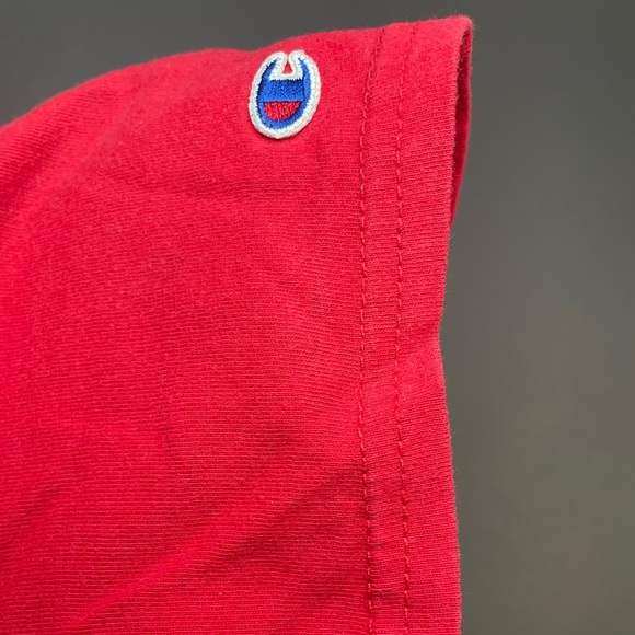 Red champion kids tee. #1405292 - Picture 2 of 3